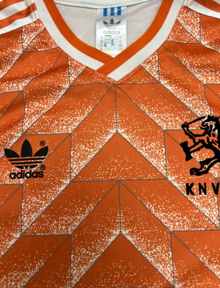 adidas T-shirts, size L, photo 2