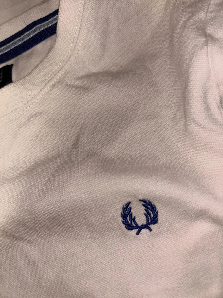 Fred Perry T-shirts, size M / 38 / 10, photo 3