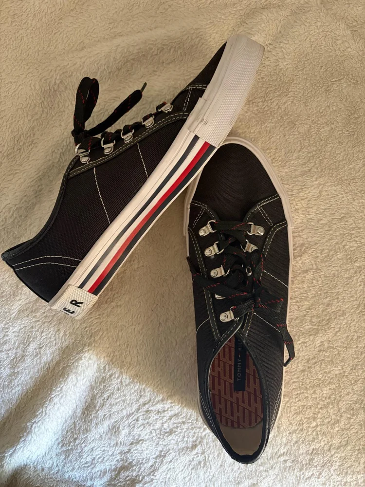 Tommy Hilfiger Sneakers