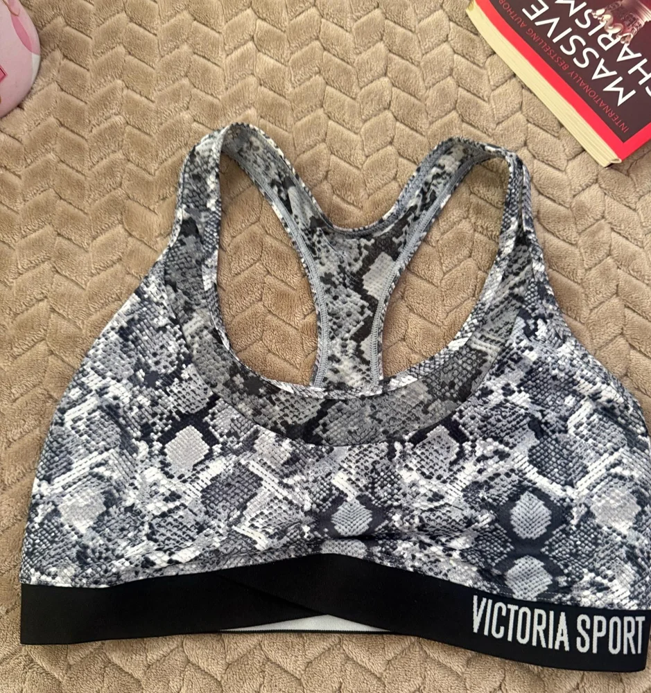 Victoria's Secret Sports Bras, size M / 38 / 10, photo 2