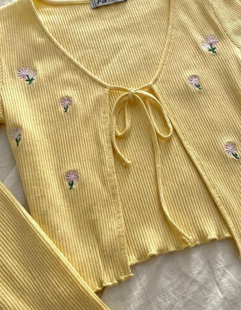 FB Sister Crop Tops