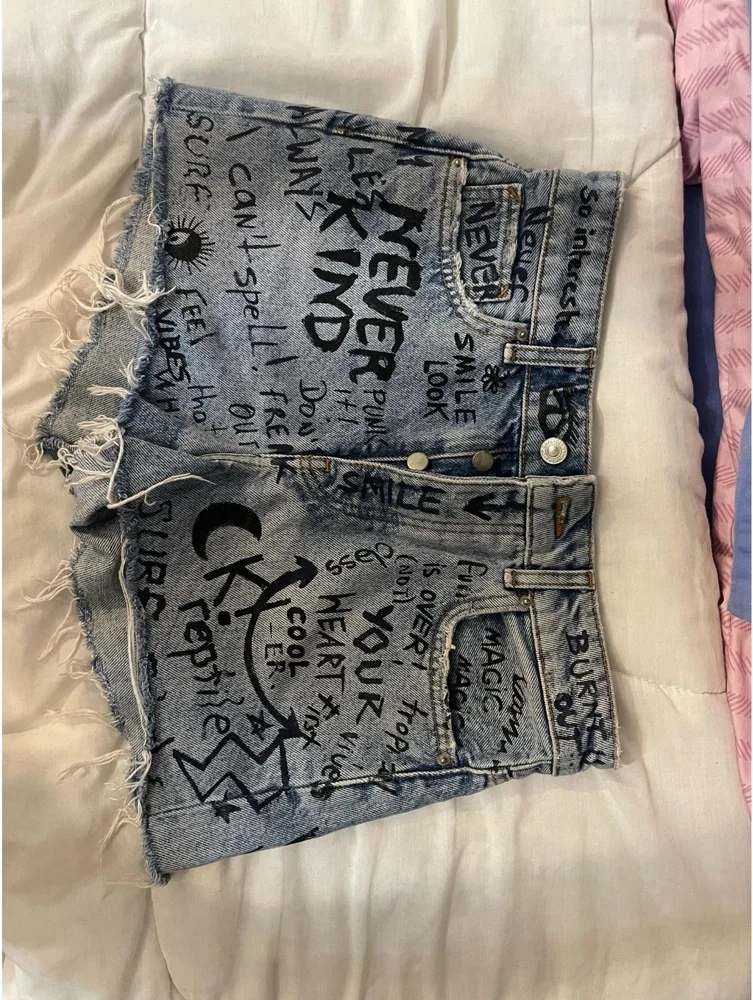 Bershka Shorts