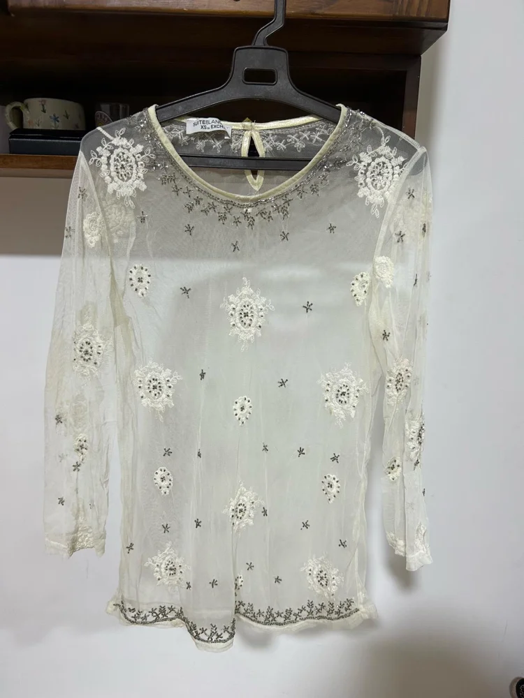 SuiteBlanco Blouses