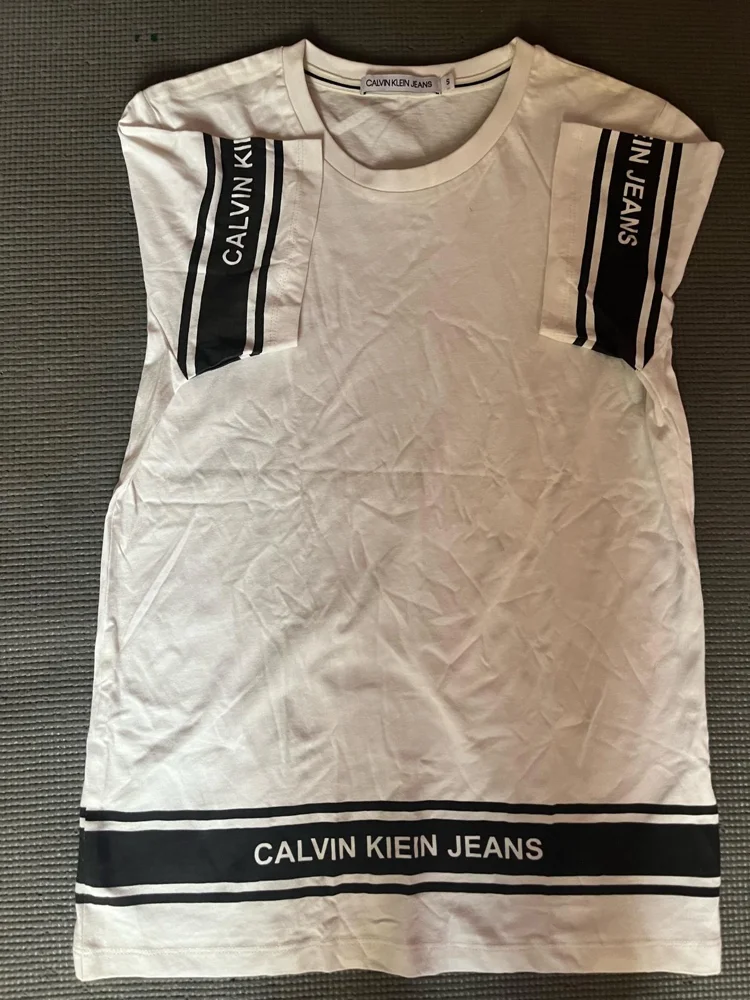 Calvin Klein Jeans T-shirts, size S, photo 6