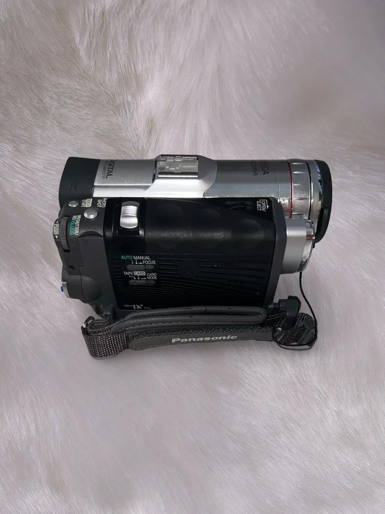 Digital Cameras, size Other, photo 3
