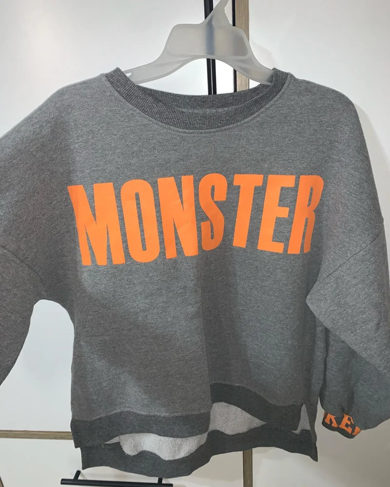 Sweaters & Pullovers