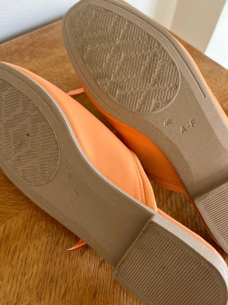 Local Flats, size 40, photo 4