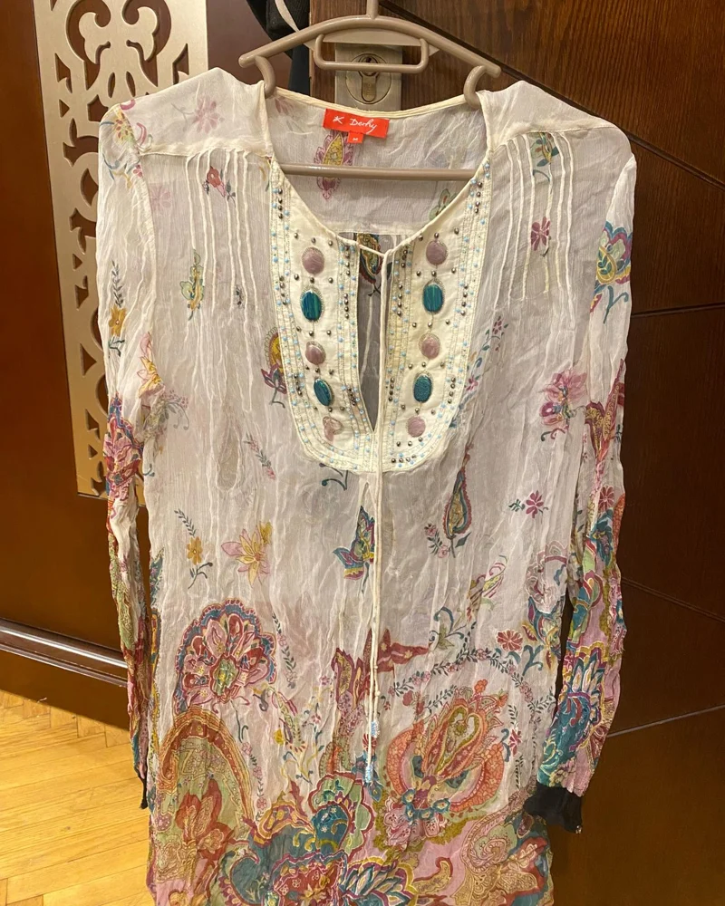 Derhy Cover-Ups