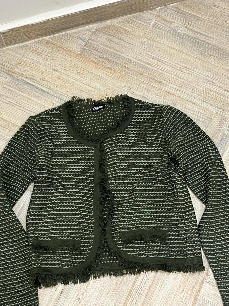 Sweaters & Pullovers