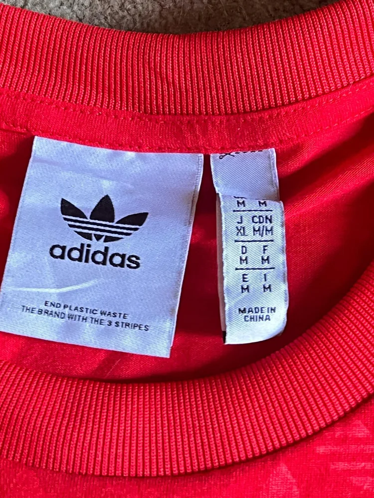 adidas Originals T-shirts, size M, photo 3