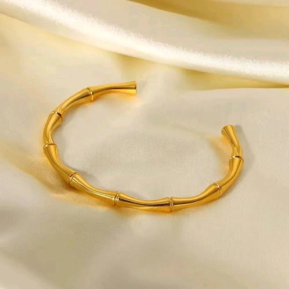 Bracelets, size Other, photo 3