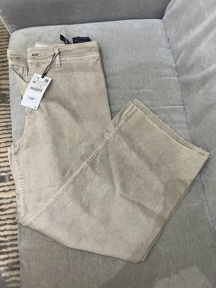 Zara Jeans