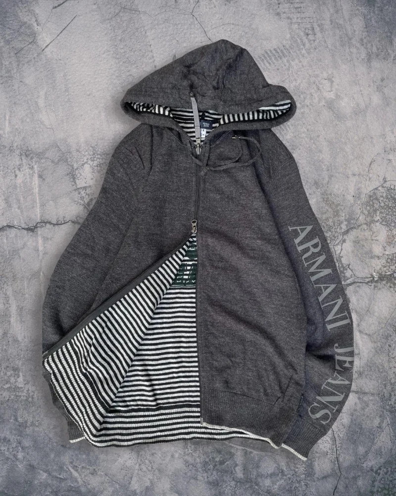 Armani Jeans Sweaters, size M, photo 2