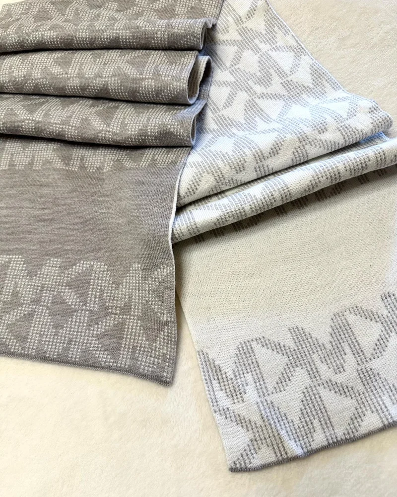 Michael Kors Scarves, size One size, photo 6