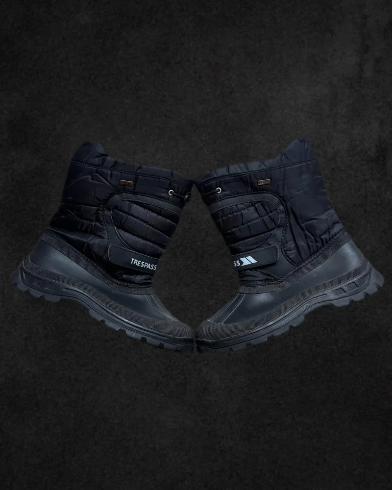 Trespass Boots