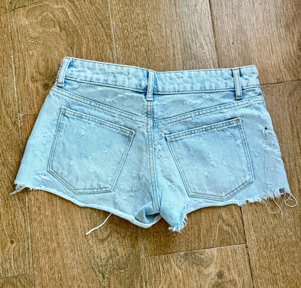 Bershka Shorts, size XXS / 32 / 4, photo 4