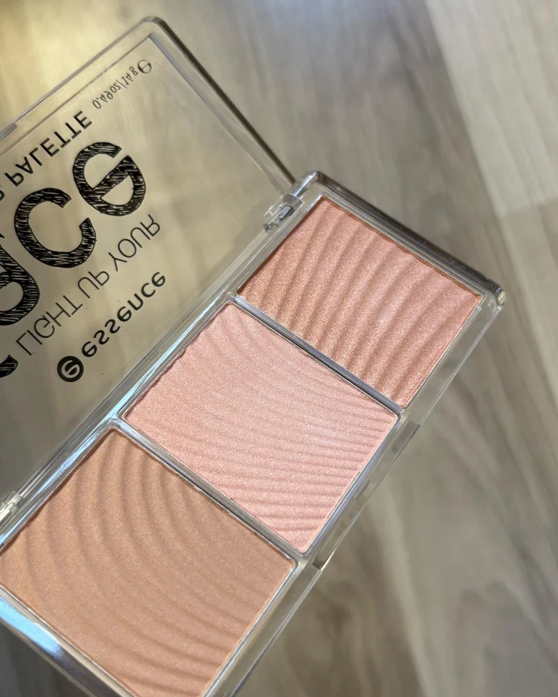 Essence Makeup, size No Size, photo 4