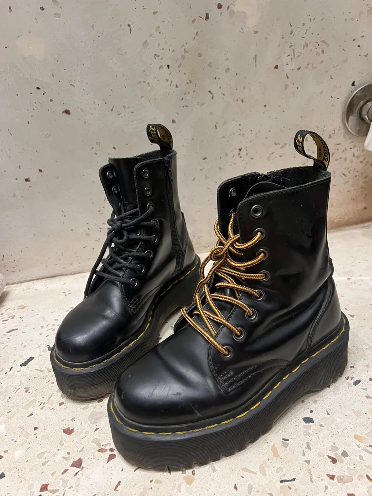 Dr. Martens Flats, size 36, photo 3