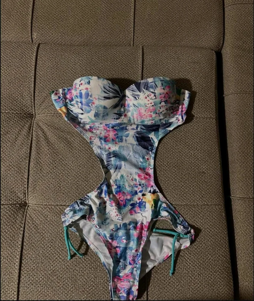 One-Piece Swimsuits, size L / 40 / 12, photo 3