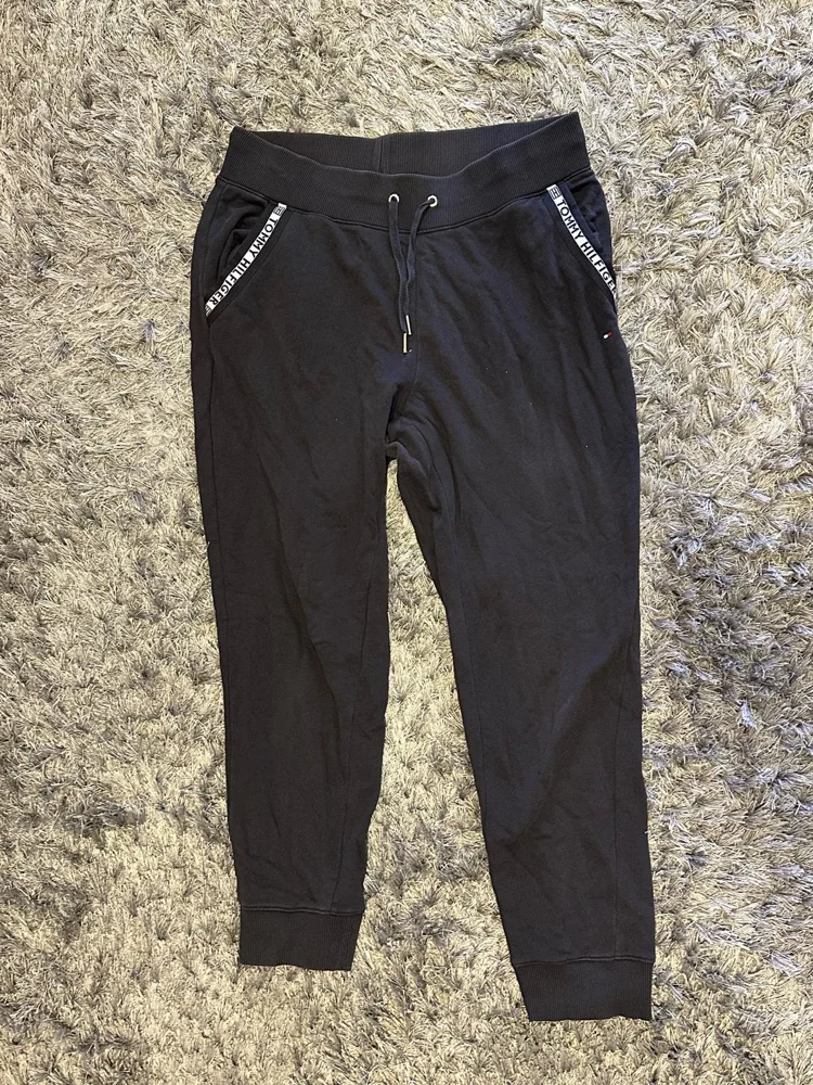 Tommy Hilfiger Pants