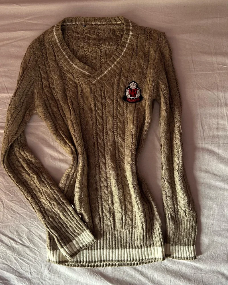 Sweaters & Pullovers