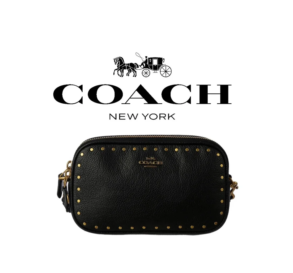 Coach Clutch