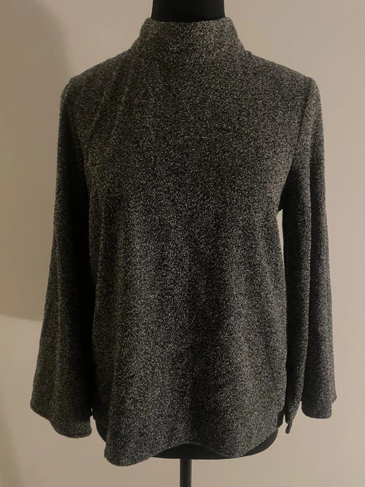 Zara Sweaters & Pullovers