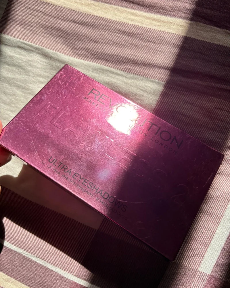 Revolution Makeup, size No Size, photo 2