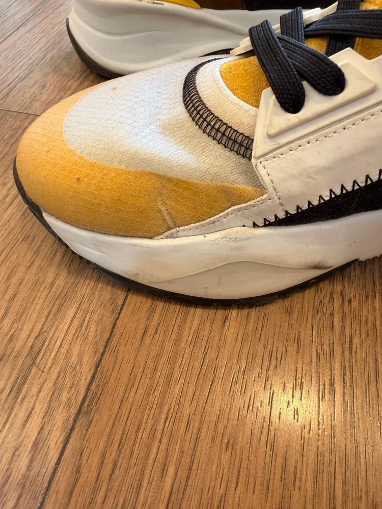 Fendi Sneakers, size 39, photo 4