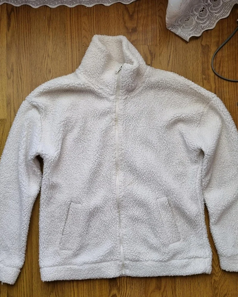 Max Sweaters & Pullovers