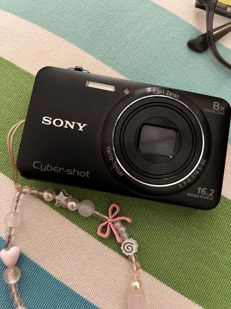 Sony Digital Cameras, size Other, photo 2