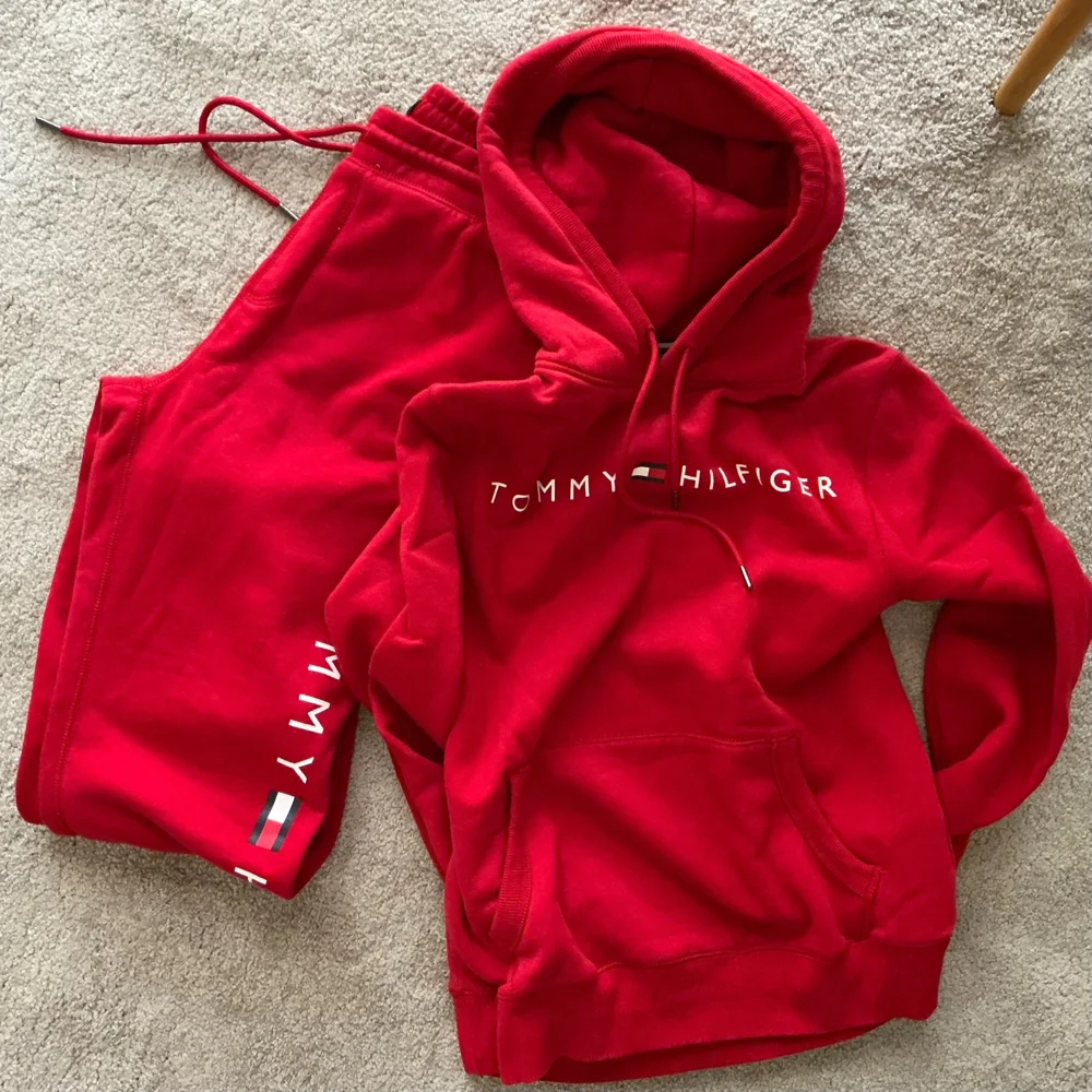 Tommy Hilfiger Sets