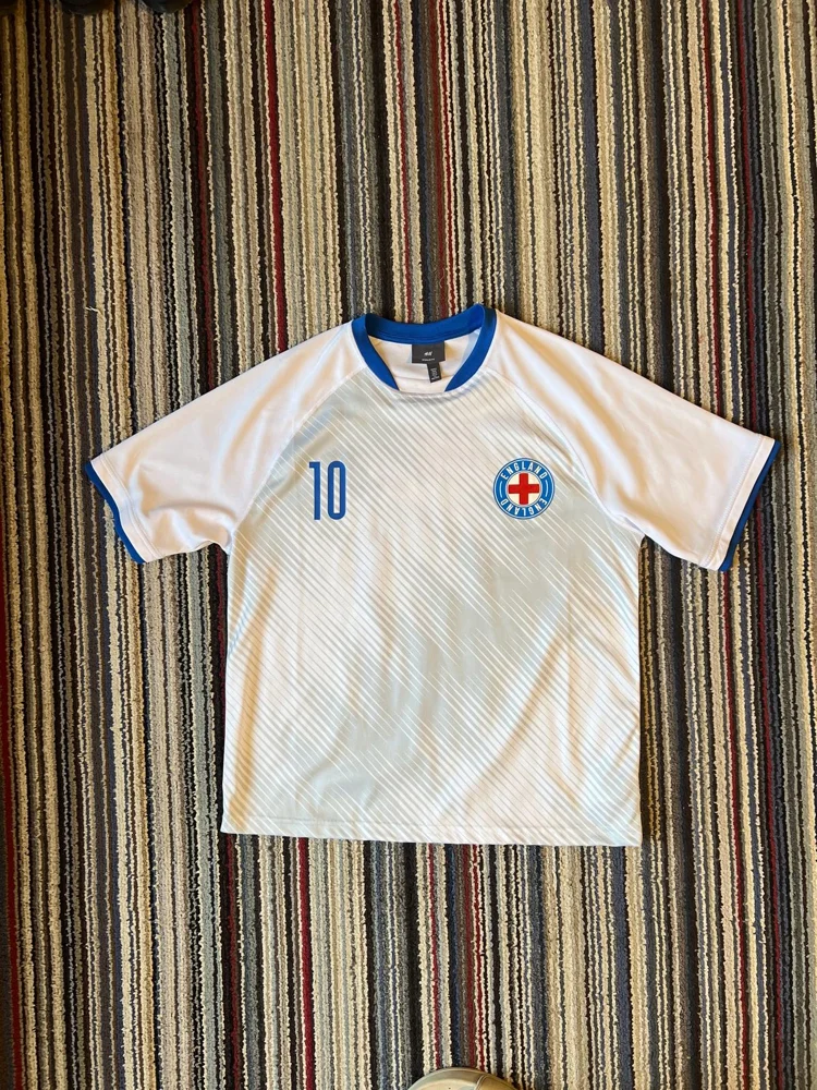 H&M T-shirts