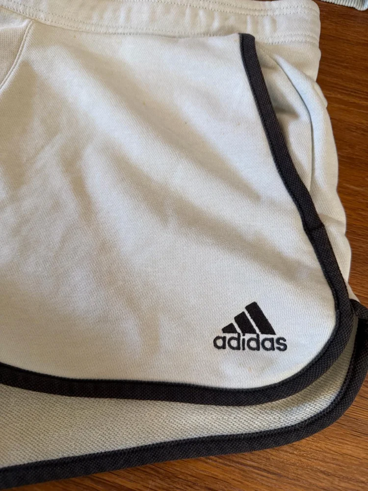 adidas Shorts, size M / 38 / 10, photo 2