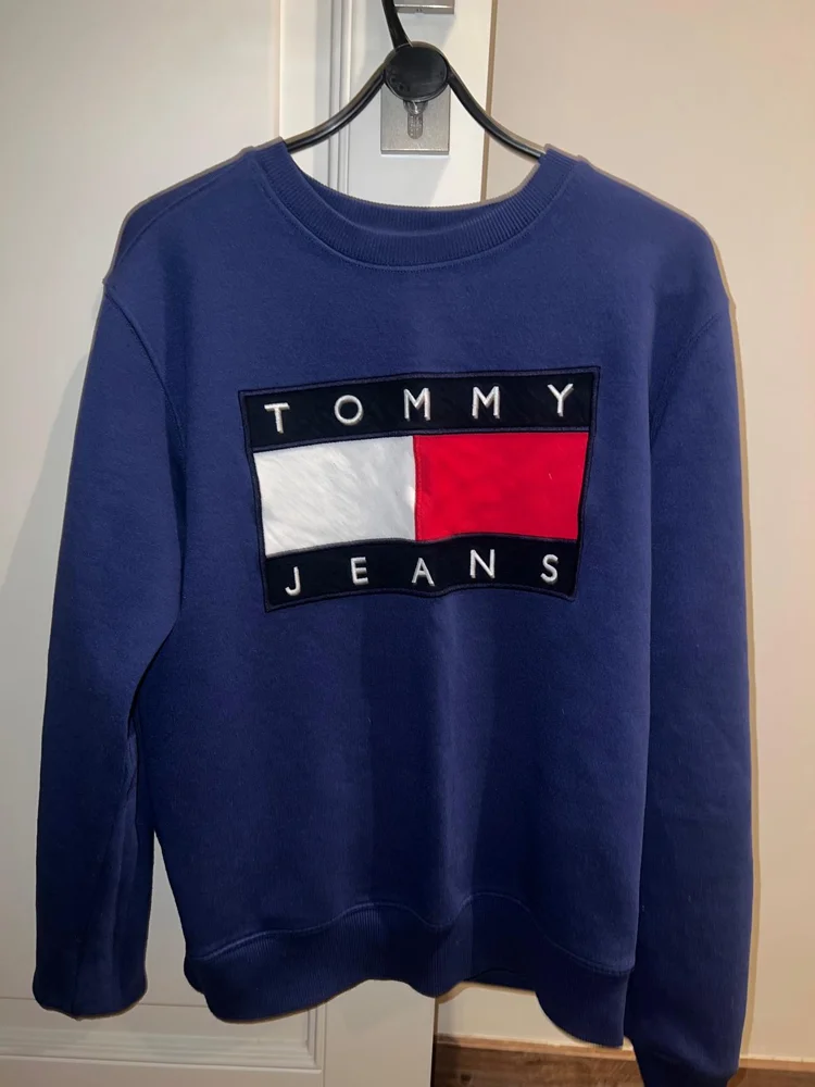 Tommy Hilfiger Sweatshirts, size M, photo 2