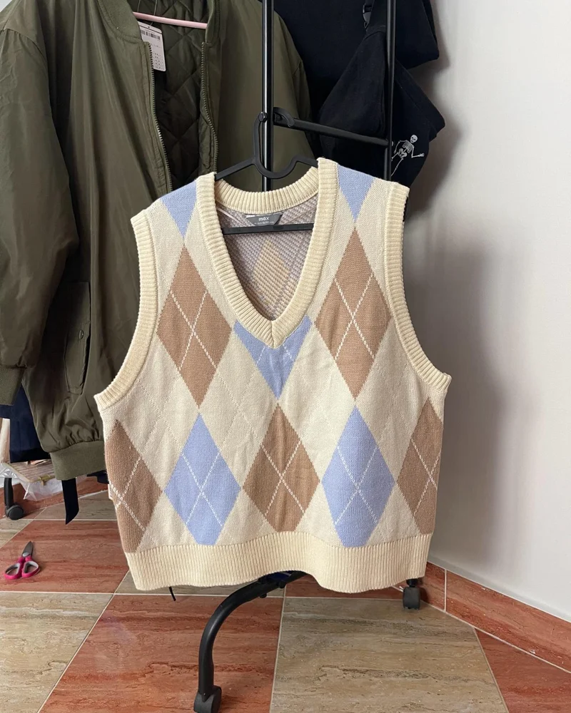Max Vests
