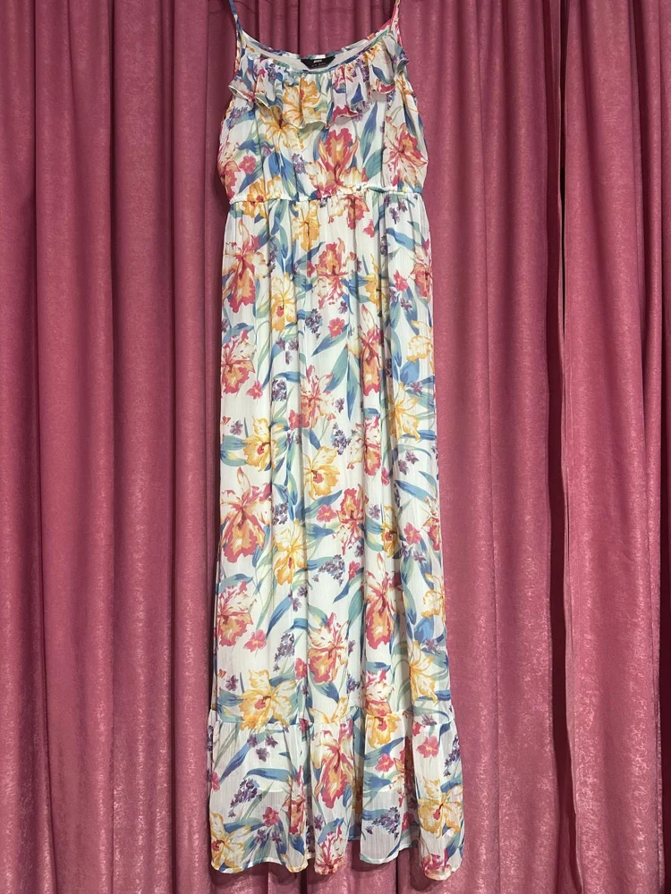 Max Maxi Dresses