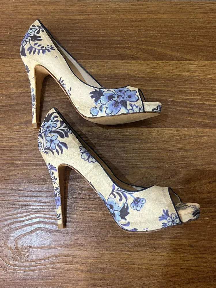 LK Bennett Pumps, size 39, photo 6