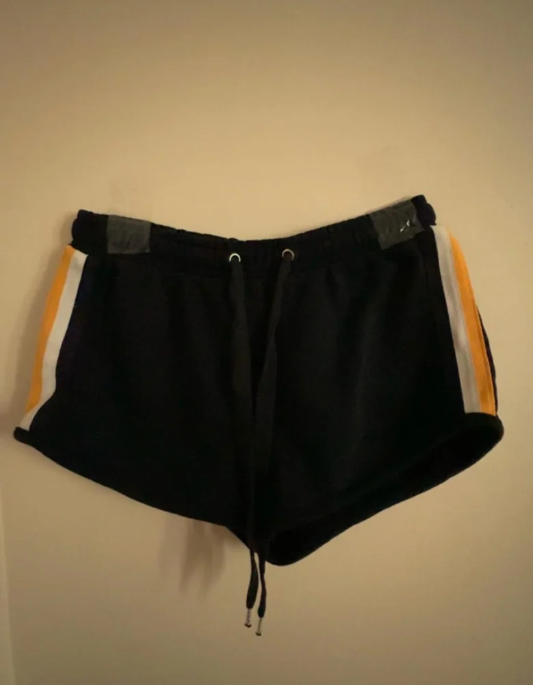Bershka Shorts
