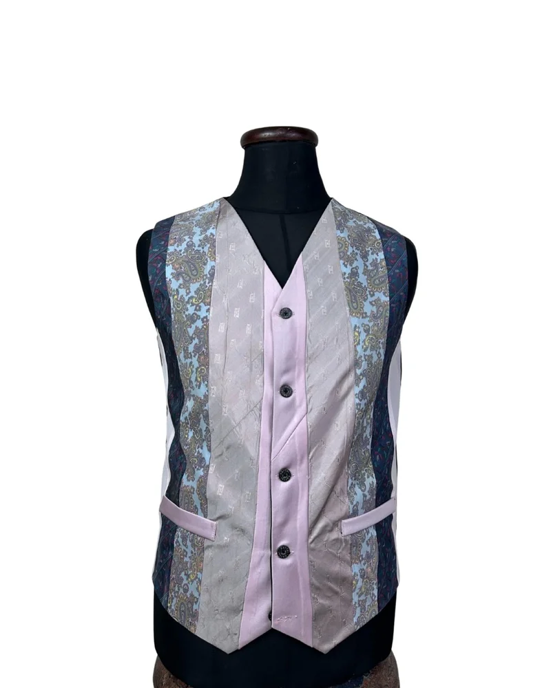 Vests, size M, photo 2