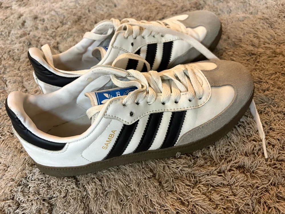 adidas Sneakers, size 37, photo 2