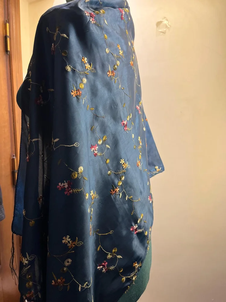 Scarves, size Other, photo 5