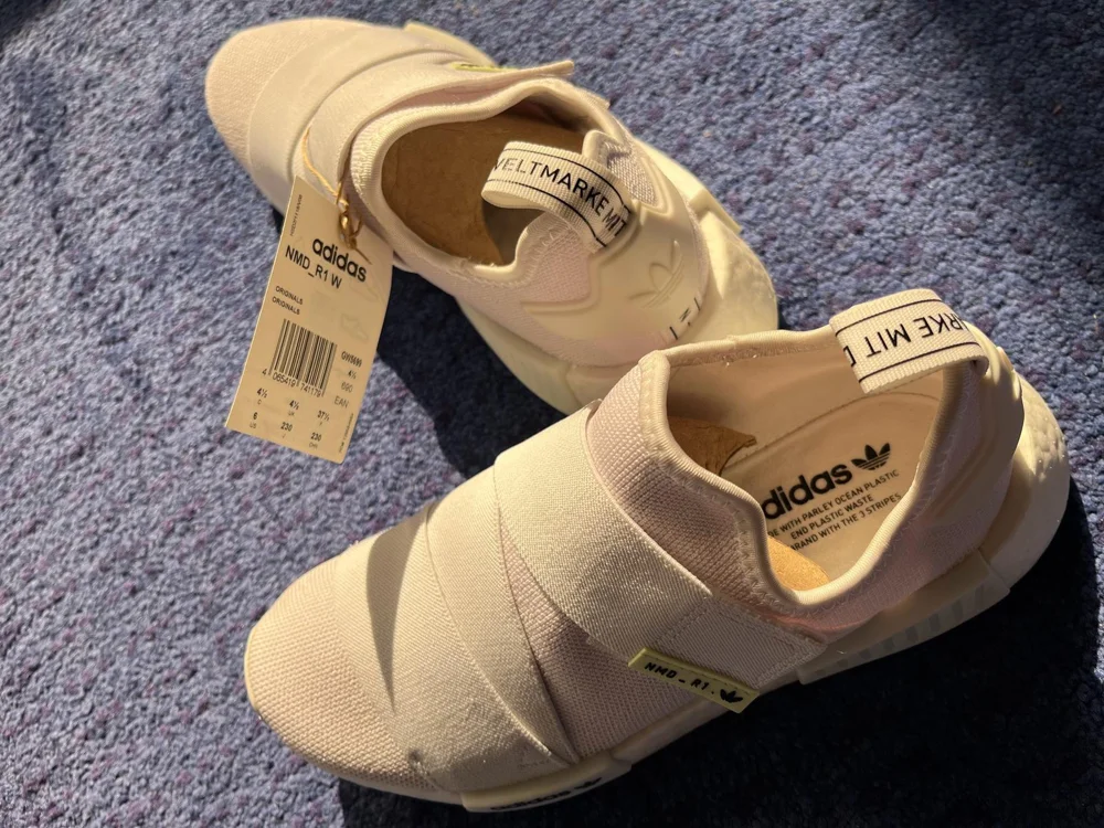 adidas Sneakers, size 37.5, photo 3