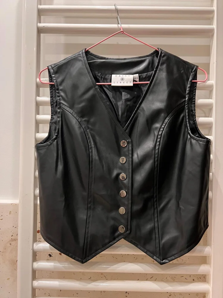 Urban Outfitters Vests, size XS / 34 / 6, photo 2