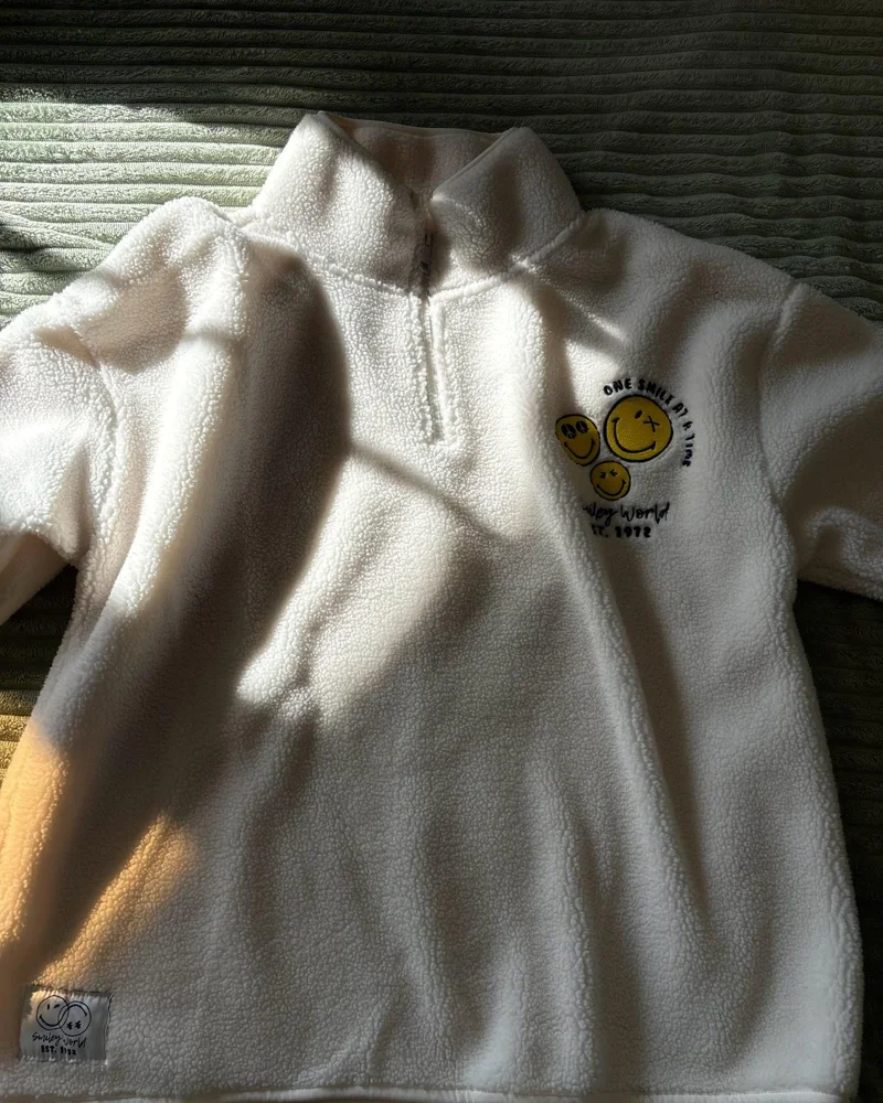 Smiley World Sweatshirts