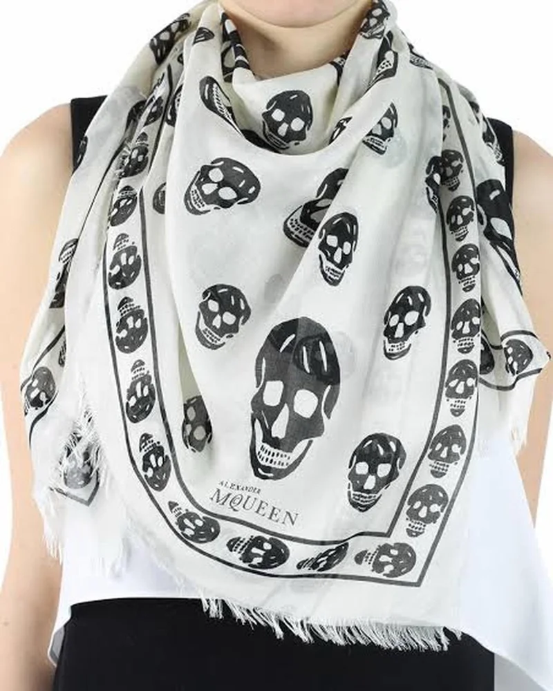 Alexander McQueen Scarves, size One size, photo 2