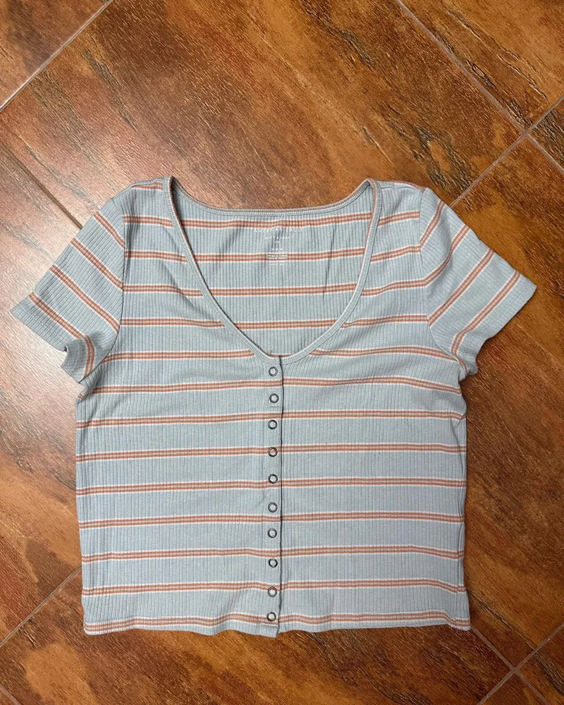 American Eagle T-shirts
