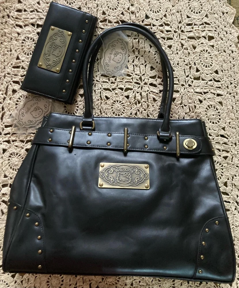 Hello Kitty Shoulder Bag
