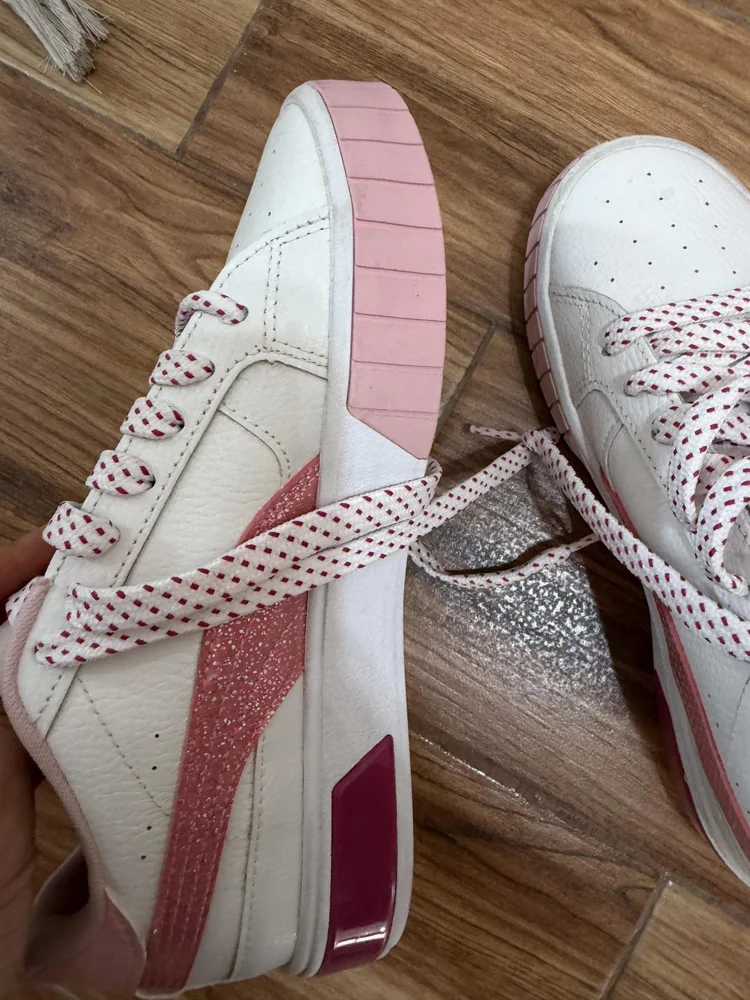 Puma Sneakers