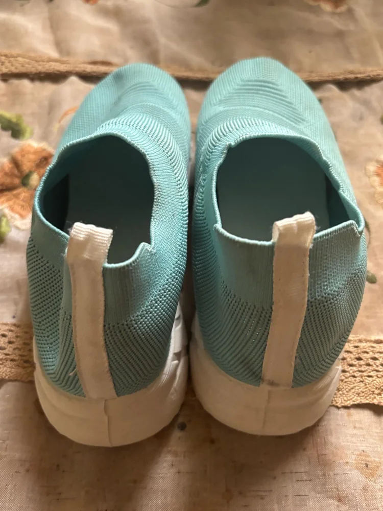 Sneakers, size 36, photo 2